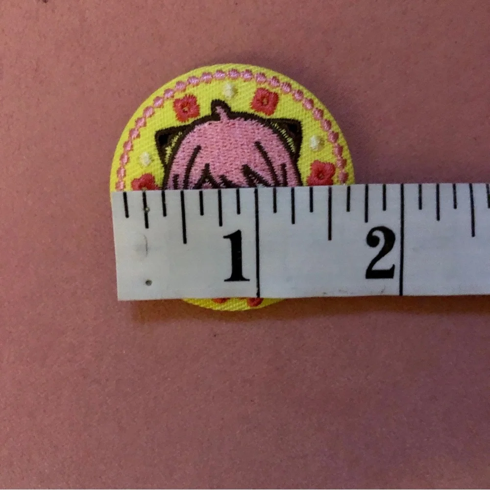 2 Spy Family Anya Embroidered Pin Badges Japan Kawaii Anime Manga Hot Topic - Picture 6 of 7